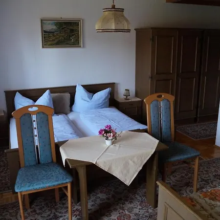 Апартаменти Karwendelblick Зефельд-ін-Тіроль